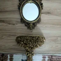 آینه و کنسل زیبا