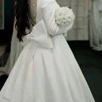 لباس عقد