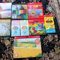 مداد رنگی های مختلف