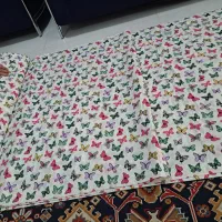 مقداری پارچه هر طاقه  از۲۰ متر به بالاهست