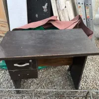 میز قفسه آهنی