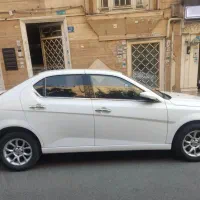 دنا پلاس 5دنده مدل 402 86تا کاربی رنگ سالم