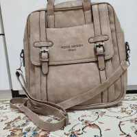 کیف مدرسه کاملا سالم