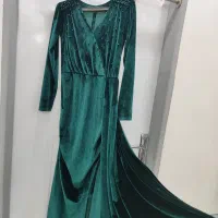 لباس مجلسی بلند.