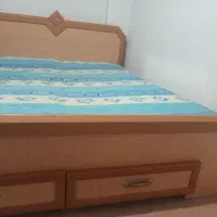 تخت دونفره