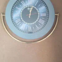 ساعت دیواری سه پایه دار قیمت مفت گفتم