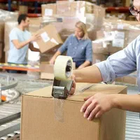 نیروی برای بسته بندی سفارشات فروشگاه اینترنتی