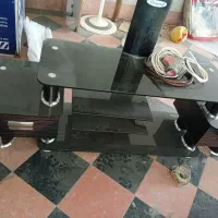 میز تلویزیون شیشه ای