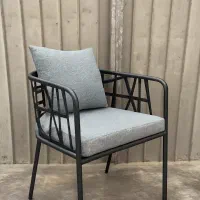 صندلی باغی کافه رستوران