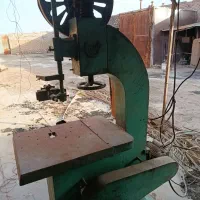 کارگر برای کوره زغال