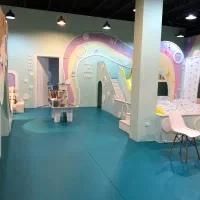 استخدام نیروی خدماتی خانم