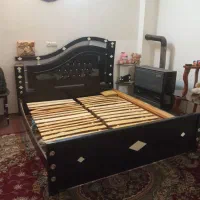 تخت خواب دو نفره کارکرده