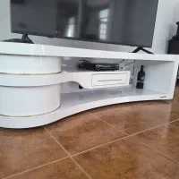 میز t.v
