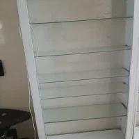 ویترین و قفسه