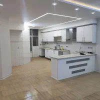 آپارتمان همکف ۱۲۱ متر نگارستان خیابان علافچیان