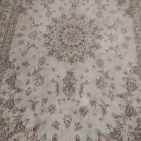 فرش ۷۰۰شانه۶متری