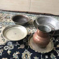 تعدادی ظروف مسی نو و کار کرده