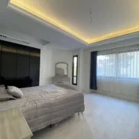 نظافتچی خانم زیر ۴۰ سال