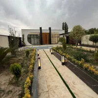 باغچه ویلا همکف استخردار*200متر* اقساط11ماه