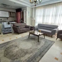 ۸۳متر ۲خواب سالن پرده خور بر میدان