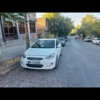 هیوندای اکسنت بلو، مدل ۲۰۱۵