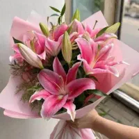 استخدام  تزئین کار ، گل آرا ، فلوریست