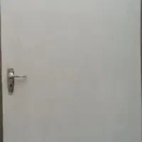 درب چوبی قدیمی