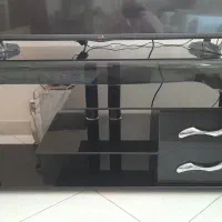 میز تلویزیون شیشه ای سه طبقه