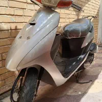 پاکشتی سوزوکی لتس2