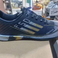 کفش فوتسال سالنی