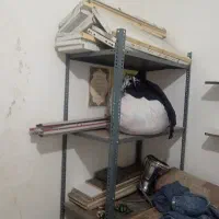 قفسه دونه 200 ارزون زدم چون پول لازم هستم