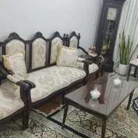 مبل و میز عسلی
