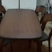 میز غذاخوری