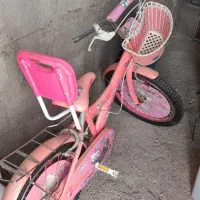 دوچرخه صورتی
