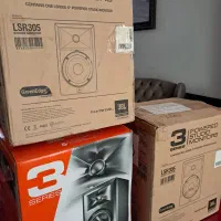 اسپیکر مانیتورینگ jbl lsr 305 در حد نو
