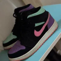 کتونی زنانه سایز ۳۹