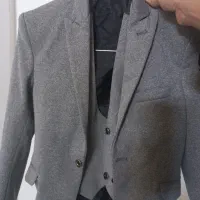 کت وشلوار بچگانه