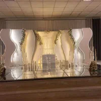 تالار پذیرایی و باغ
