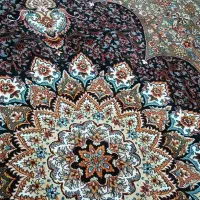 فرش ۹ متری  ۷۰۰ شانه گردویی