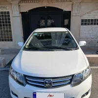 اریو اتومات سالم و تمیز بدون رنگ