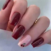 آموزش کاشت ناخن تخفیف ویژه