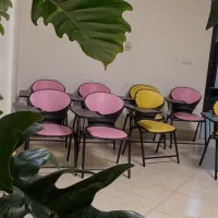 صندلی دسته دار