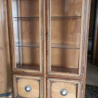 ویترین چوبی