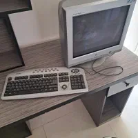 مانیتور و کیبورد