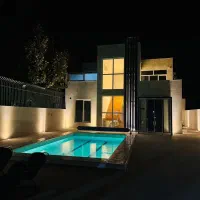 ویلا مدرن استخر آبگرم روباز
