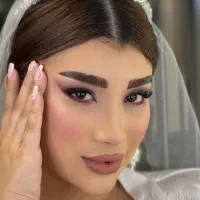 میکاپ و شنیون فقط ۱/۸۰۰