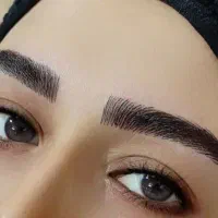 به یه میکرو ابرو یا نانو بروز ابرو نیم بها