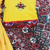 ۶۰ تومن|لباس|مهرستان, |دیوار