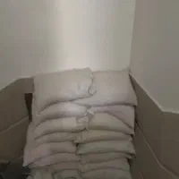 ۱۶ کیسه خاک گچ