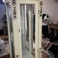 بوفه رنگ صدفی طرح سلطنتی
